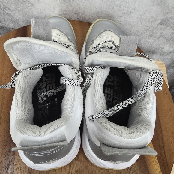 Adidas Pro Boost Mid Basketball Shoes Boys 5.5 White Silver Sneakers FW9511 - Picture 8 of 11